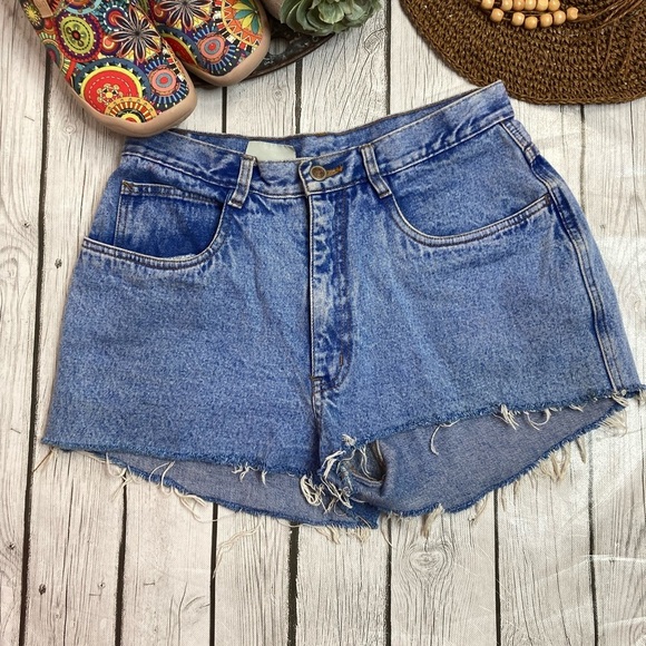 Vintage Rio by Stephen Mardon Jean Shorts - Picture 3 of 11